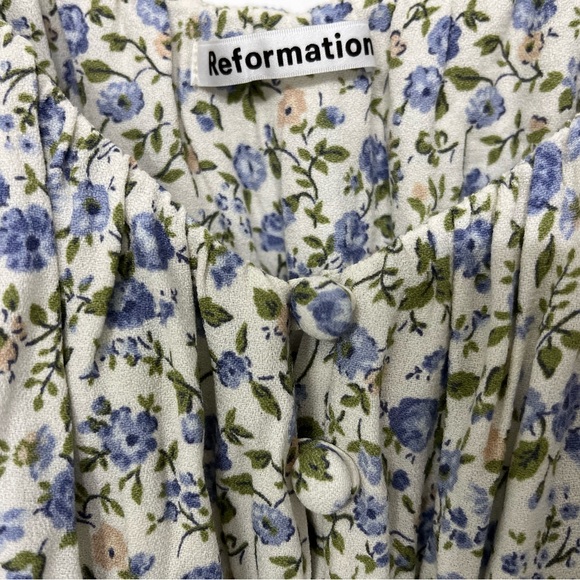Reformation top - like new Size 6 - Picture 2 of 3